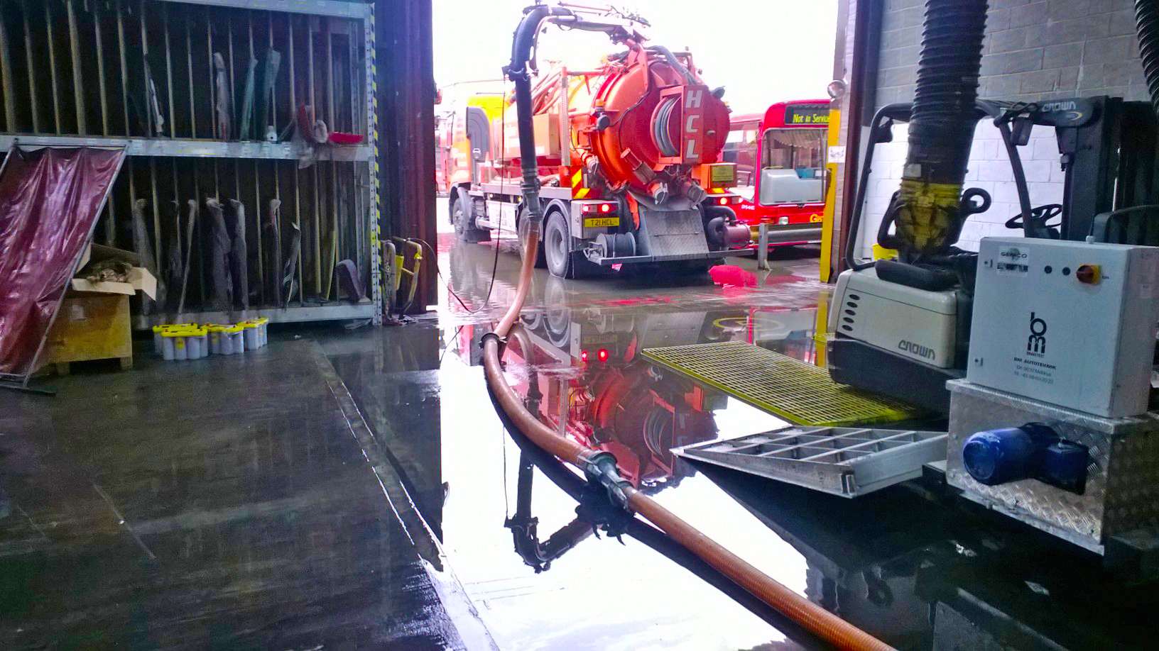 Emergency response tanker